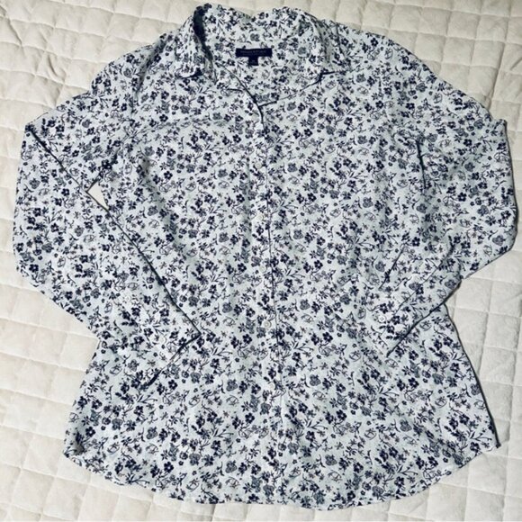 Banana Republic Tops - Banana Republic Dillon Classic Fit Floral Button Down Blouse